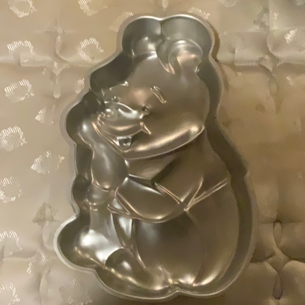 Winnie The Pooh Cake Pan